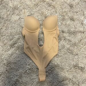 Shapewear open back and clear straps